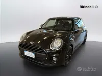 Usata Mini ONE 75 CV (55 kW) 2016 Midnight black metallizzato Utilitaria
