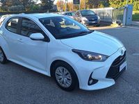 Usata Toyota Yaris Active 72 CV (52 kW) 2023 Bianco Berlina