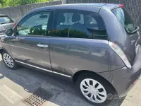 Usata Lancia Ypsilon 69 CV (50 kW) 2011 Grigio Utilitaria