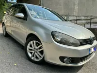 Usata VW Golf VI Highline 105 CV (77 kW) 2011 Argento Utilitaria