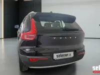 Usata Volvo XC40 Momentum 163 CV (119 kW) 2022 Bi4j nero avana metallizzato SUV