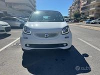 Usata Smart ForFour Prime 90 CV (66 kW) 2019 Bianco Utilitaria