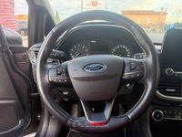 Usata Ford Fiesta 95 CV (69 kW) 2020 Gray Utilitaria