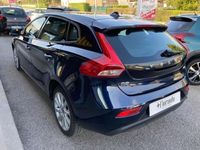 usata Volvo V40 D2 Geartronic Kinetic