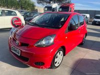 Usata Toyota Aygo Connect Style 68 CV (50 kW) 2011 Rosso Utilitaria