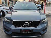 Usata Volvo XC40 Momentum 163 CV (119 kW) 2022 Blu/azzurro SUV