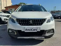 Usata Peugeot 2008 Crossway 120 CV (88 kW) 2016 Bianco SUV
