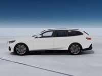 Nuova BMW 530e M Sport 190 CV (139 kW) 2025 Alpin white Station wagon