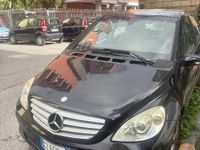Usata Mercedes B200 2007 Nero Monovolume