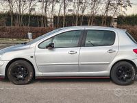 Usata Peugeot 307 110 CV (80 kW) 2004 Grigio Berlina