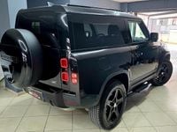 Usata Land Rover Defender HSE Dynamic 199 CV (146 kW) 2022 Nero SUV