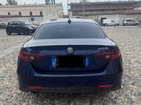Usata Alfa Romeo Giulia Executive 160 CV (117 kW) 2019 Blu Berlina