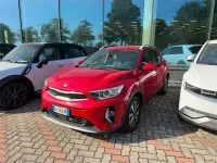 Usata Kia Stonic Style 82 CV (60 kW) 2021 Nero SUV