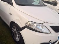 Usata Lancia Ypsilon 69 CV (50 kW) 2016 Utilitaria