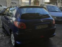 Usata Peugeot 206 68 CV (50 kW) 2005 Blu Berlina