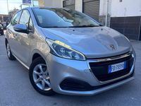 Usata Peugeot 208 Allure 82 CV (60 kW) 2016 Grigio Utilitaria