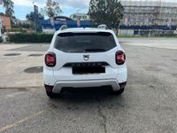 usata Dacia Duster 1.0 TCe GPL Tenuta in modo perfetto