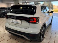 Begagnad VW T-Cross Style 110 HK (80 kW) 2023 Vit SUV