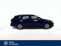 Usata VW Golf VIII Life 116 CV (85 kW) 2021 Blu pastello Station wagon