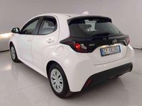 Usata Toyota Yaris Hybrid 92 CV (67 kW) 2025 Bianco Berlina
