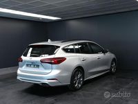 Begagnad Ford Focus ST 116 HK (85 kW) 2023 Grå Kombi