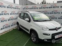 Usata Fiat Panda Trekking 80 CV (58 kW) 2015 Bianco Utilitaria