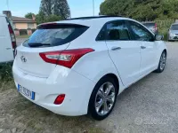 Usata Hyundai i30 Style 128 CV (94 kW) 2014 Bianco Berlina