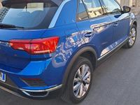 Usata VW T-Roc 110 CV (80 kW) 2021 Blu SUV