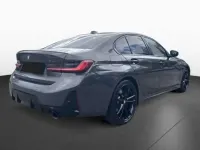 Usata BMW 330 M Sport 286 CV (210 kW) 2023 Grigio Berlina
