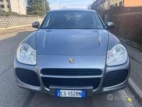 Usata Porsche Cayenne Turbo 450 CV (330 kW) 2004 Grigio SUV
