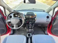 Usata Peugeot iON 35 kW (48 CV) 2011 Rosso Utilitaria