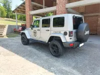 Usata Jeep Wrangler Sahara 200 CV (147 kW) 2010 Argento SUV