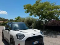 Usata Mini Aceman 75 kW (102 CV) 2025 Bianco SUV