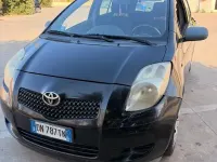 Usata Toyota Yaris 69 CV (50 kW) 2008 Nero Utilitaria