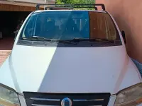 Usata Fiat Multipla 103 CV (75 kW) 2006 Bianco Monovolume