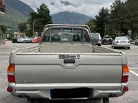 Usata Mitsubishi L200 115 CV (84 kW) 2001 Grigio Pick-up