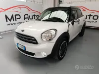 Usata Mini Cooper D Countryman Business 111 CV (81 kW) 2015 Bianco SUV