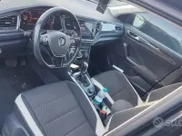 Usata VW T-Roc Advance 150 CV (110 kW) 2018 Nero SUV
