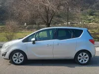 Usata Opel Meriva 120 CV (88 kW) 2013 Monovolume