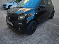 Usata Smart ForFour Superpassion 90 CV (66 kW) 2019 Nero Utilitaria