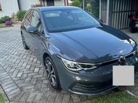 Usata VW Golf VIII 116 CV (85 kW) 2021 Grigio Utilitaria