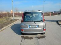 Usata Toyota Yaris Verso Sol 75 CV (55 kW) 2004 Argento Monovolume