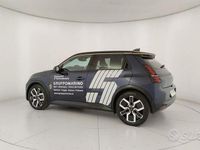 Usata Renault 5 E-Tech Komfort 110 kW (150 CV) 2024 Blu Berlina
