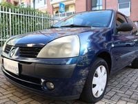 Usata Renault Clio II Authentique 58 CV (42 kW) 2004 Blu/azzurro Berlina