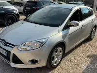 Usata Ford Focus 116 CV (85 kW) 2013 Grigio Berlina