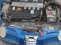 Usata Alfa Romeo 147 116 CV (85 kW) 2004 Bluazzurro Utilitaria
