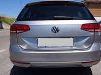 Usata VW Passat Comfortline 110 CV (80 kW) 2018 Argento Station wagon