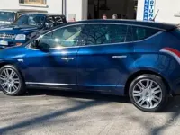 Usata Lancia Delta 120 CV (88 kW) 2014 Bluazzurro Utilitaria