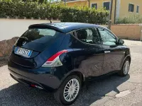 Usata Lancia Ypsilon Gold 95 CV (69 kW) 2015 Bluazzurro Utilitaria