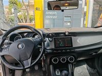 Usata Alfa Romeo Giulietta Distinctive 109 CV (80 kW) 2011 Bianco Utilitaria